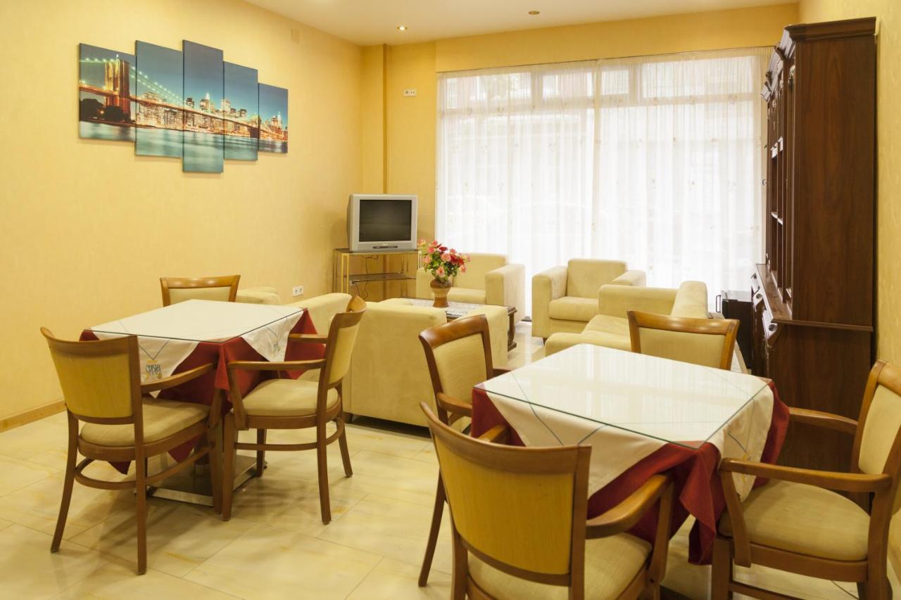 Hotel Cristal 1, A Coruña, Spain - Booking.com