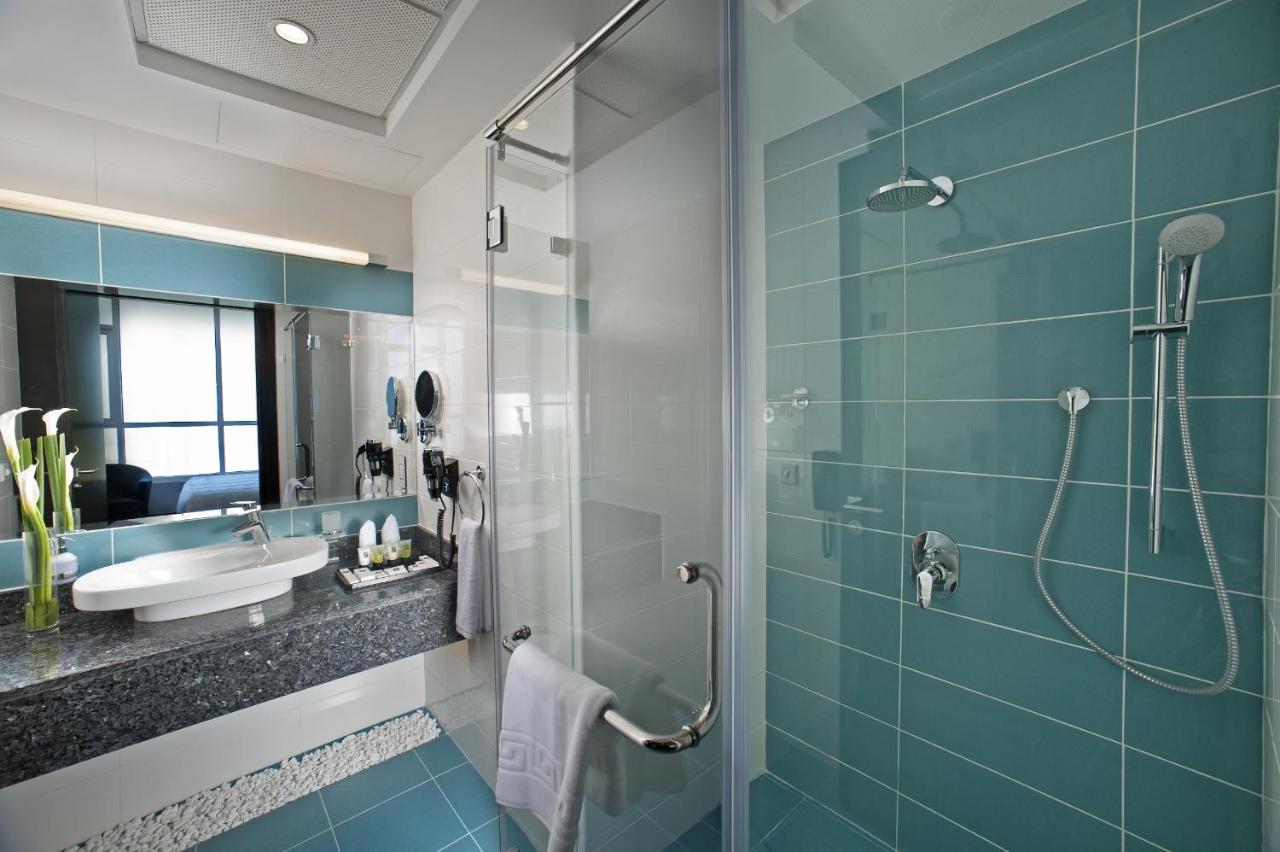 S Hotel Bahrain photo