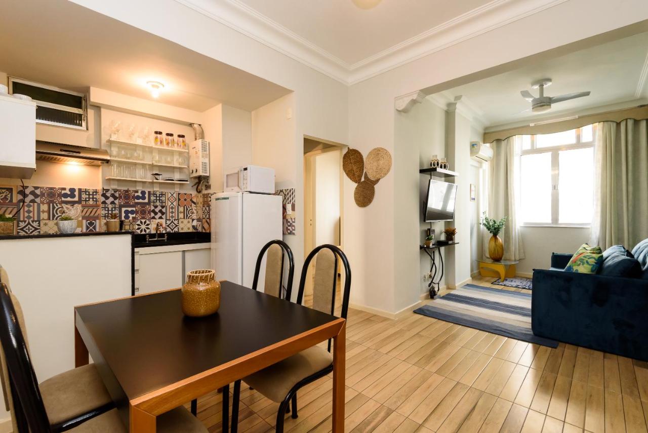 1BDR at 100m of Copacabana Beach | RE 85/303 - 4