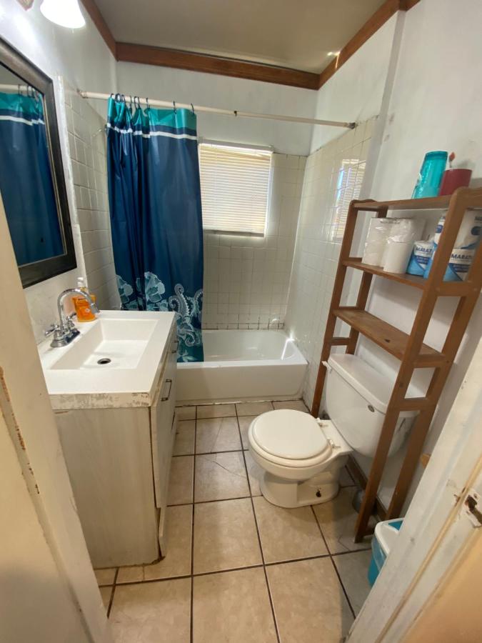 House Rooms & RV Rooms Near LAX - 3