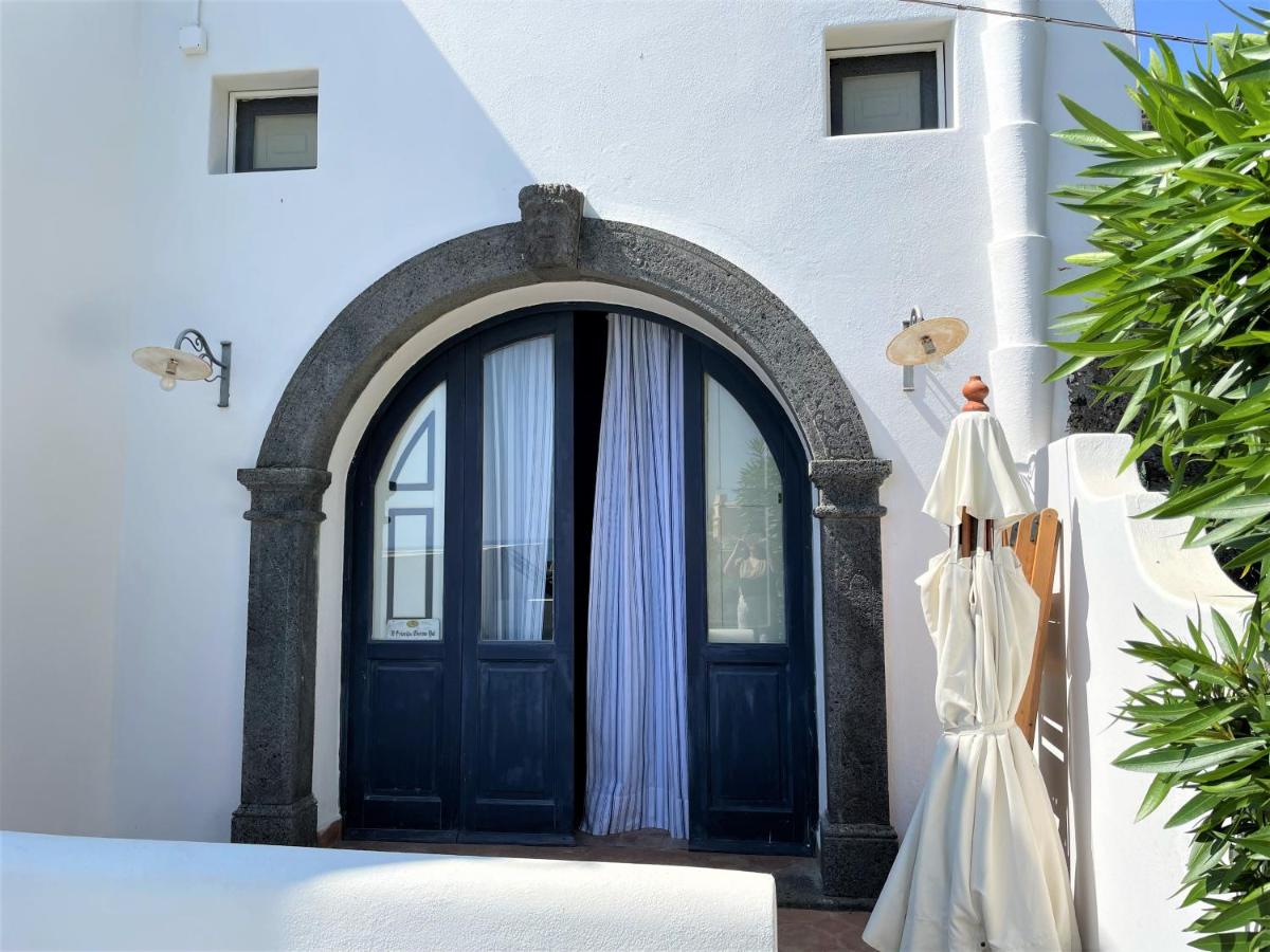 La Casa sul Porto di Santa Marina - Isole Eolie photo