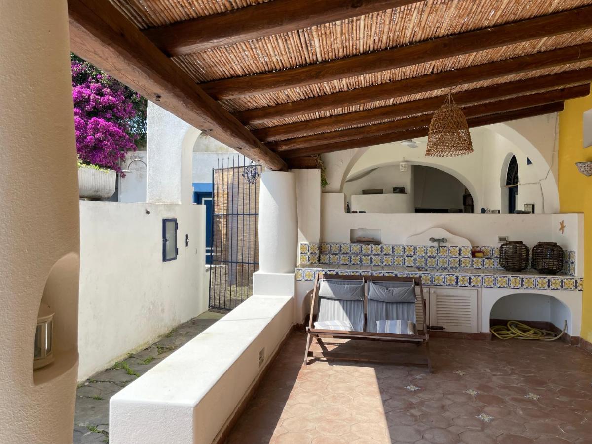 La Casa sul Porto di Santa Marina - Isole Eolie photo