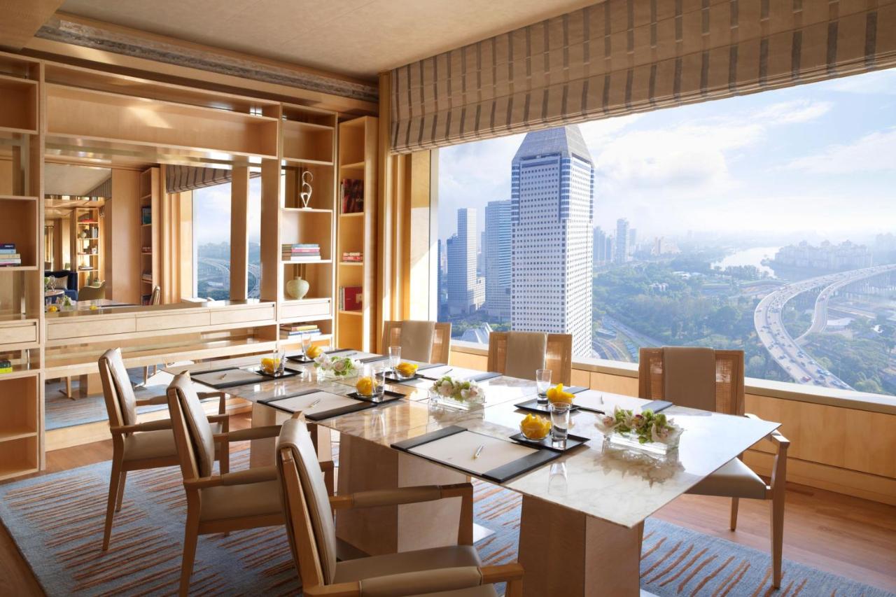 The Ritz-Carlton, Millenia Singapore - 4
