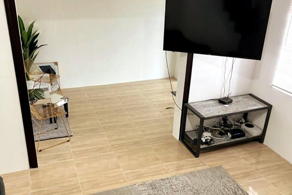 Glenmuir La Ville - Gated Com May Pen - 5