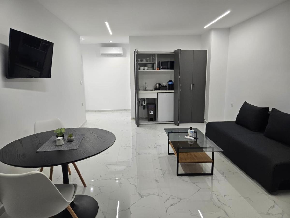 Nikis 20 Suites - 4