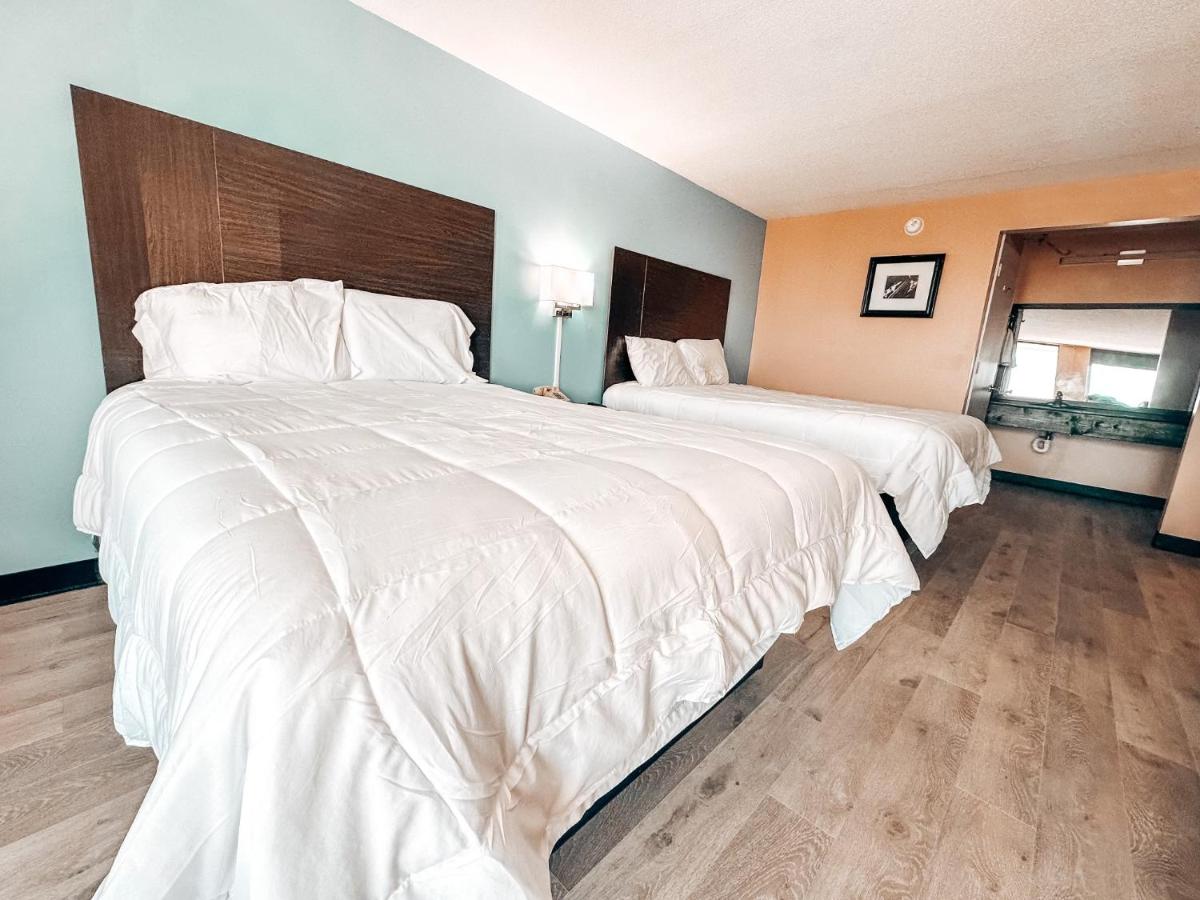 Laker Inn Motel — photo 13