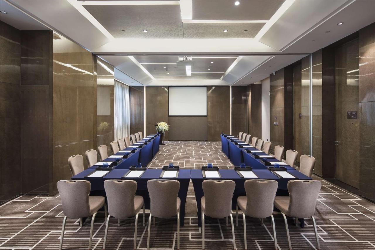 Hilton Guangzhou Tianhe photo
