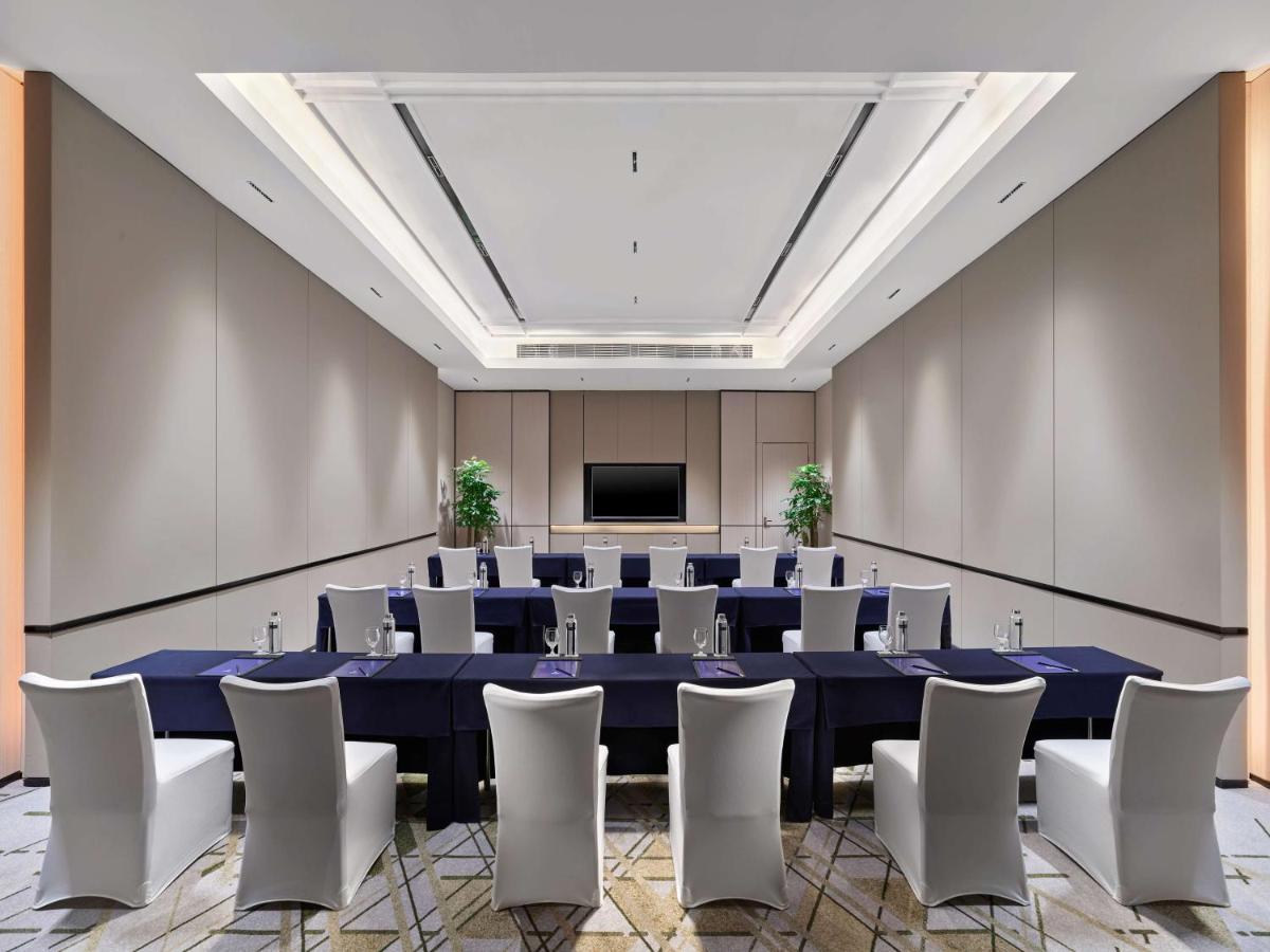 Hilton Shanghai Hongqiao photo