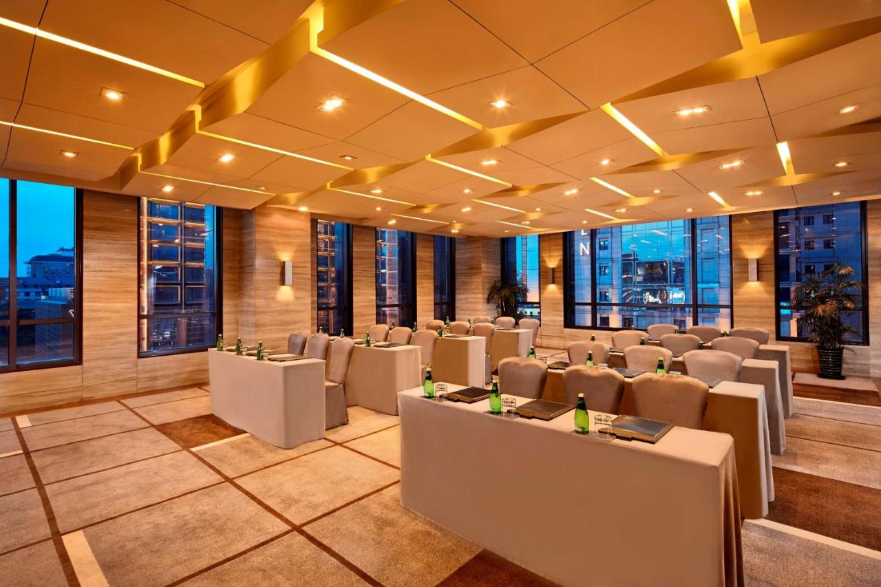Hilton Beijing Wangfujing photo