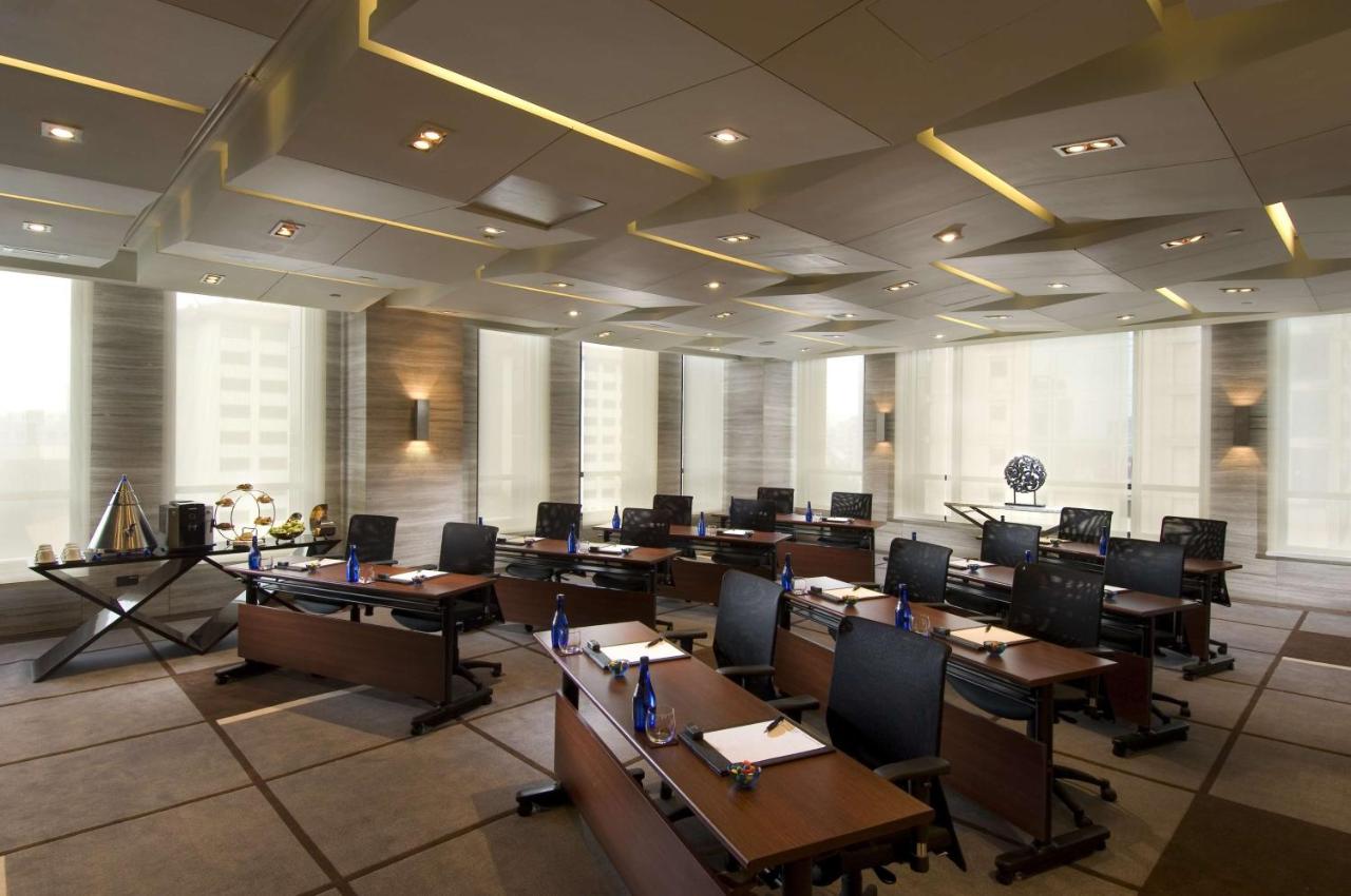 Hilton Beijing Wangfujing photo