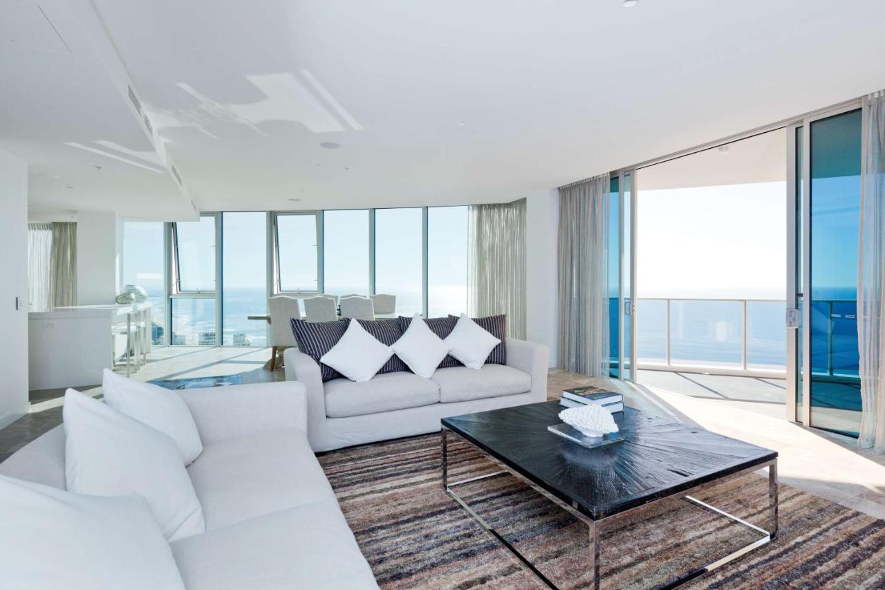 Hilton Surfers Paradise Hotel & Residences photo