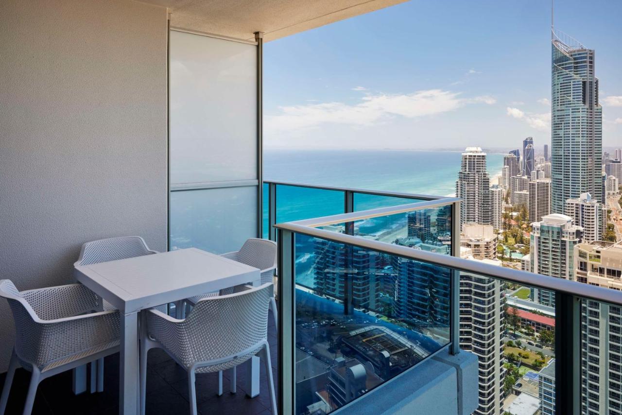Hilton Surfers Paradise Hotel & Residences photo