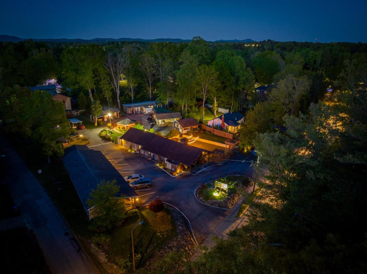 CedarWood Inn — photo 13