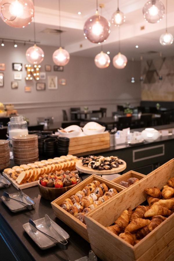 Crowne Plaza Antwerpen, an IHG Hotel photo