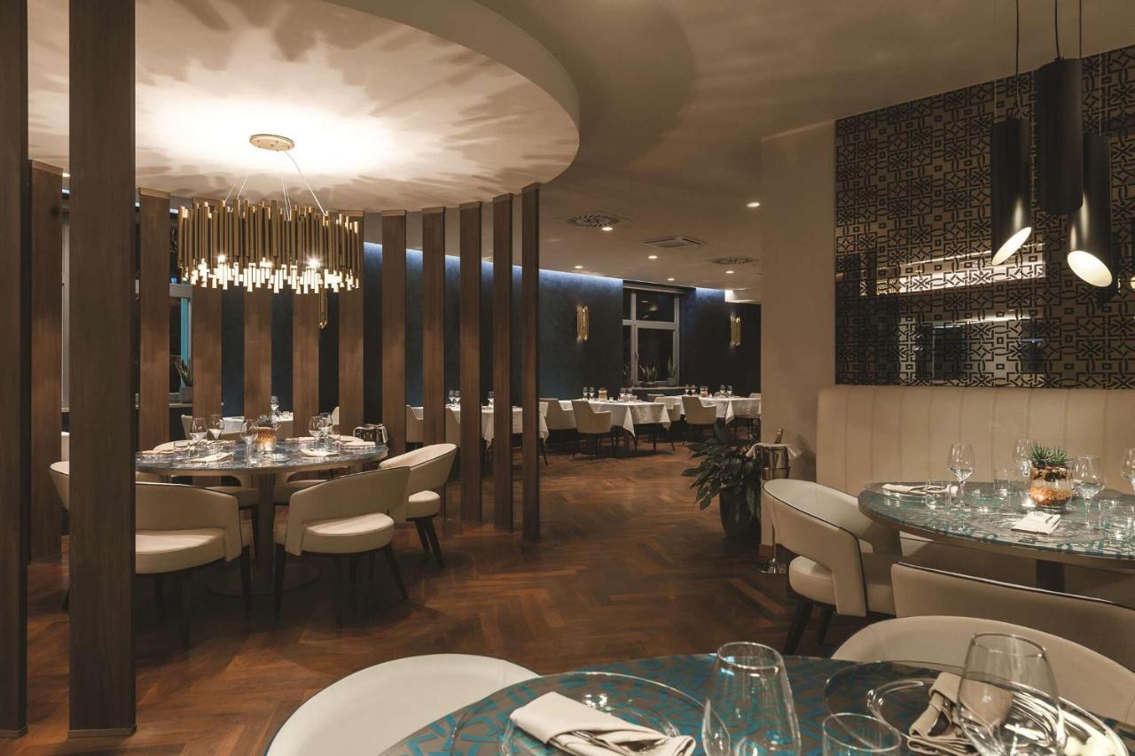DoubleTree by Hilton Yerevan City Centre photo