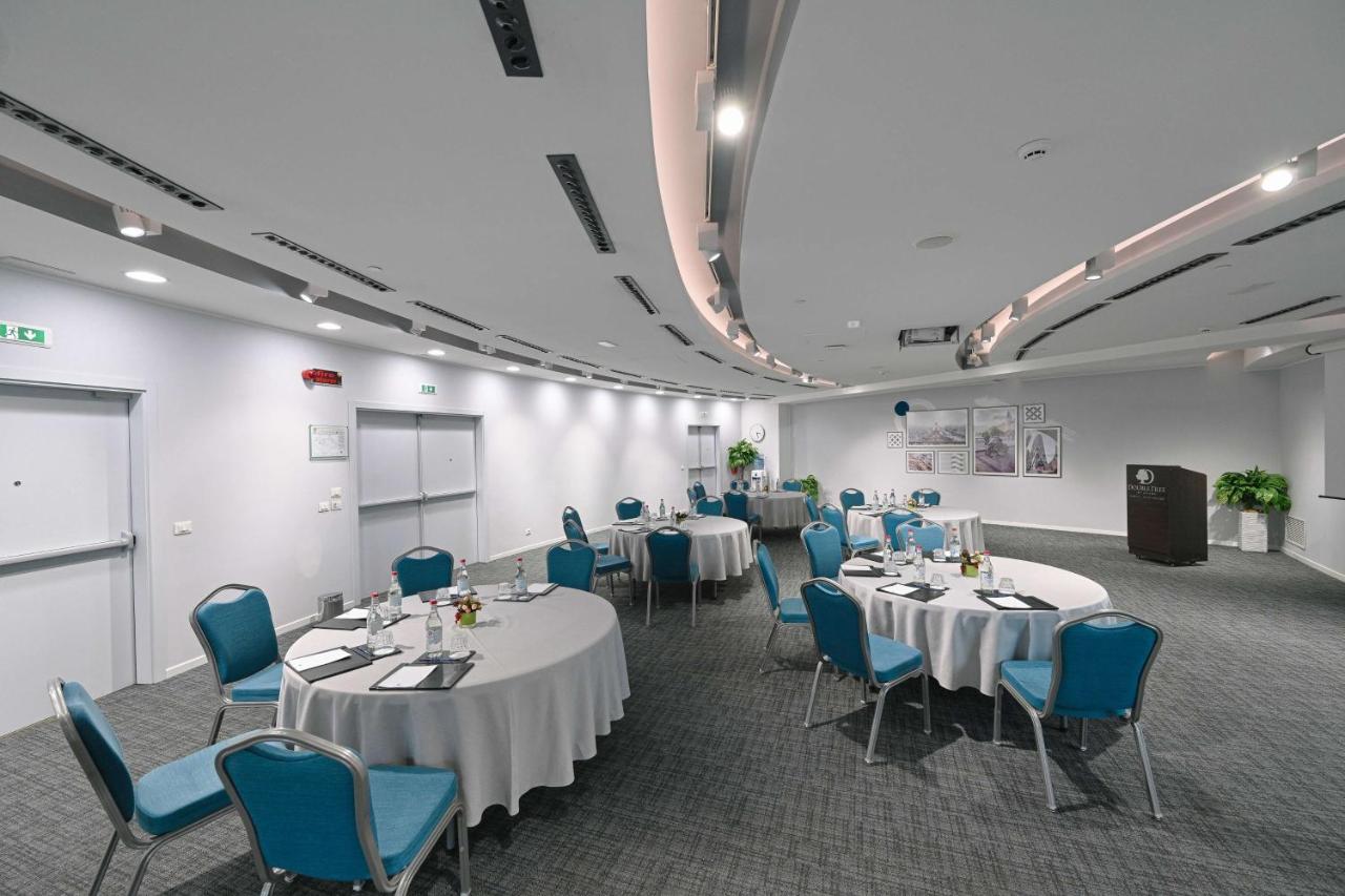 DoubleTree by Hilton Yerevan City Centre photo