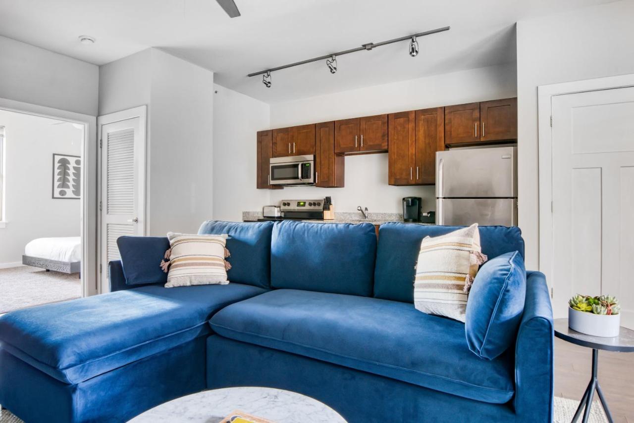 CozySuites Music Row Charming 1BR free parking 49 - 2