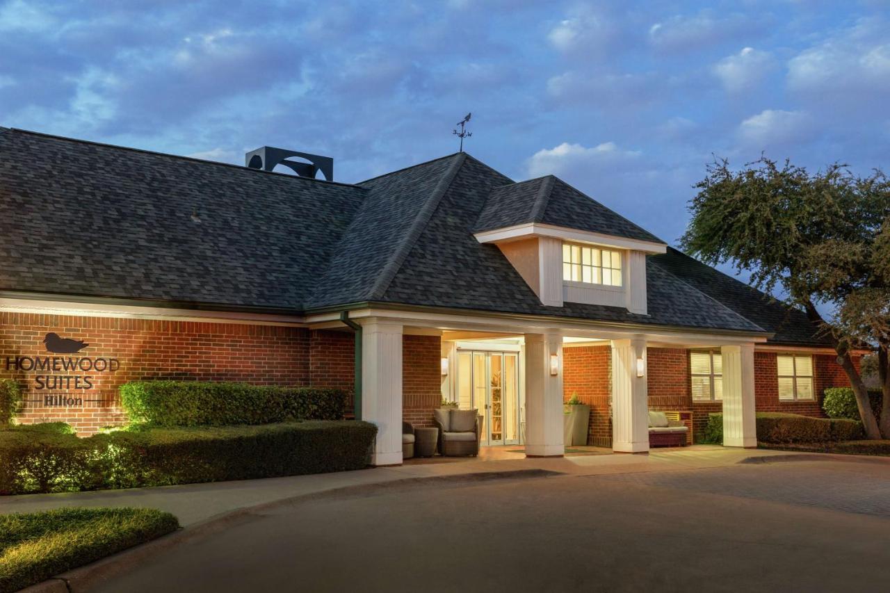 Image: Addison Suites