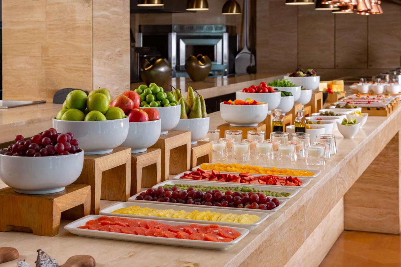 Sheraton Baku Intourist photo