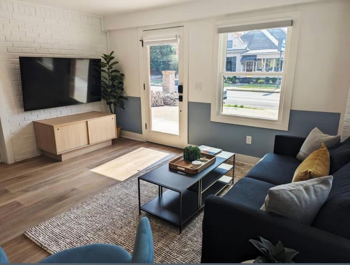 The Vinyl Suite on Music Row