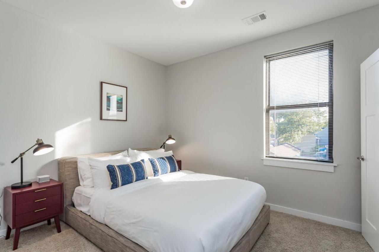 CozySuites Music Row Alluring 1BR w free parking 13 - 4