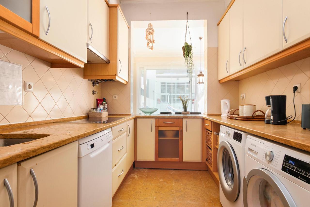 Nesha Guesthouse Lisbon - 3