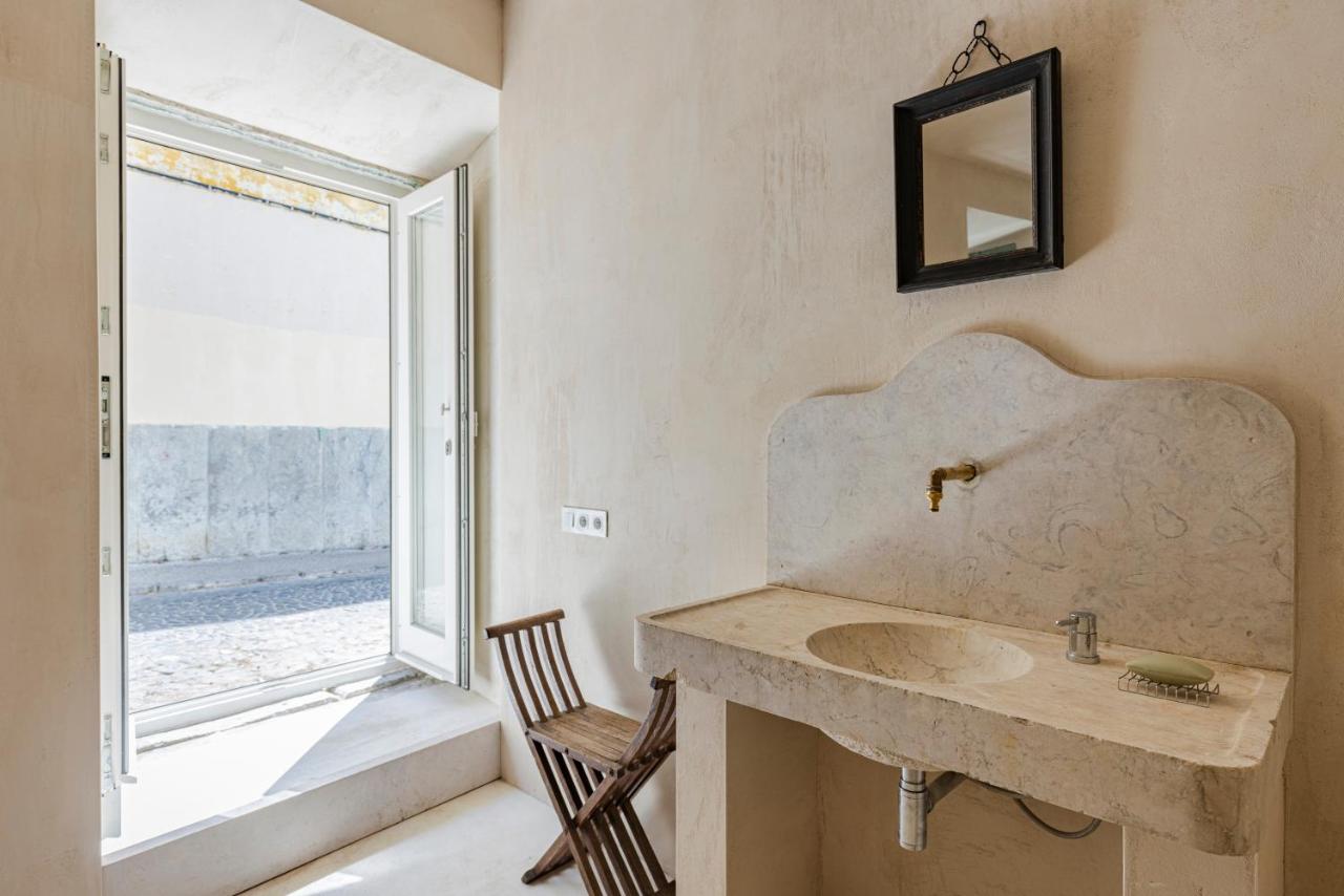 The Carpenter's Room - 3