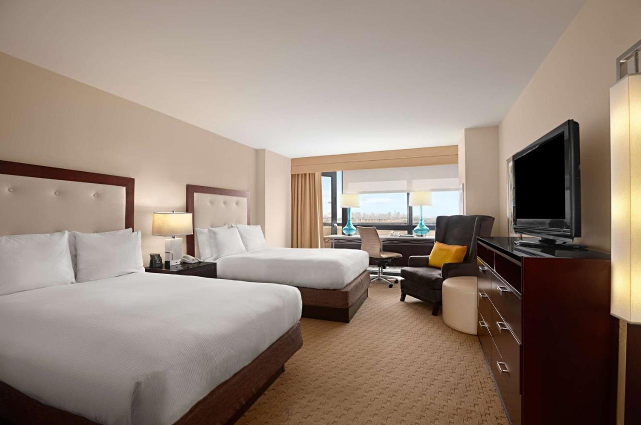 Hilton Miami Airport Blue Lagoon - 5