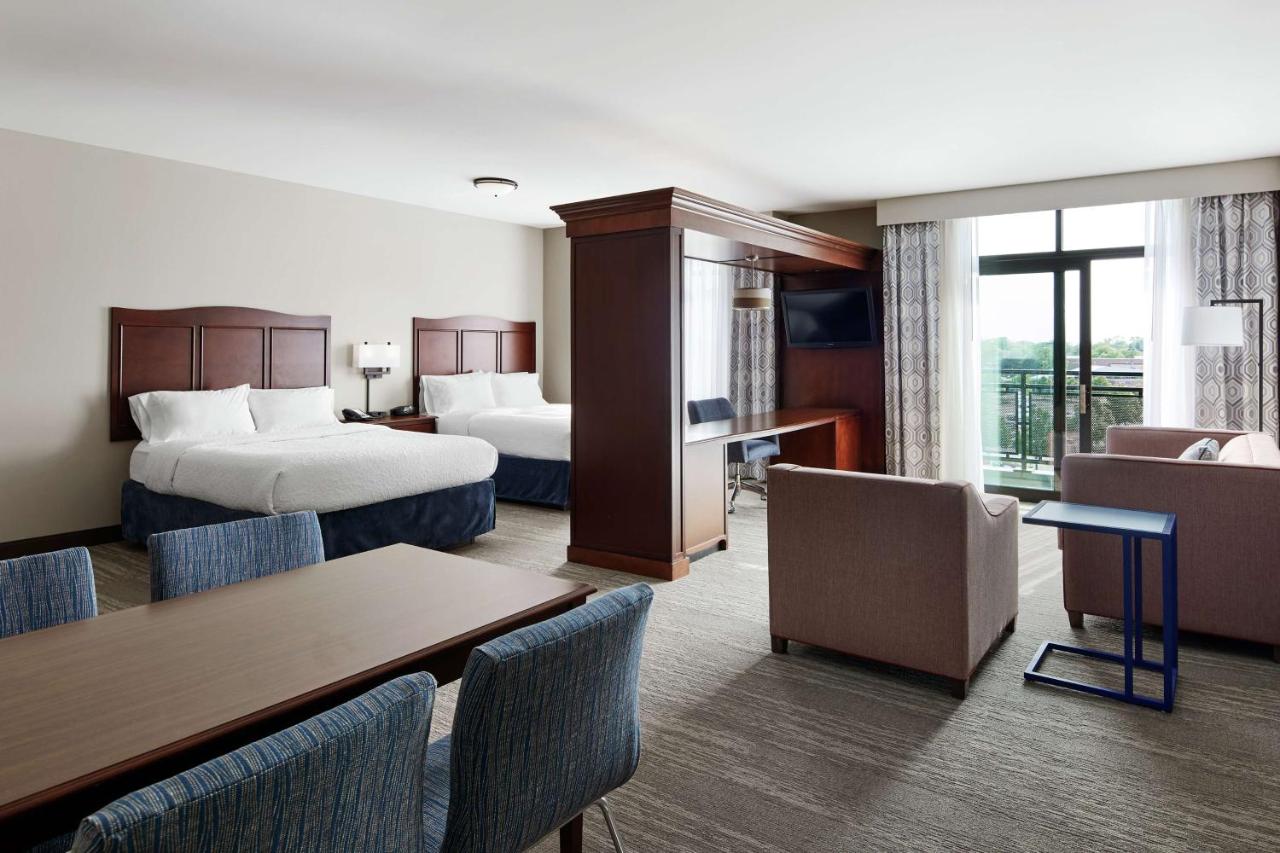 AAA Tower Inn & Suites — photo 2
