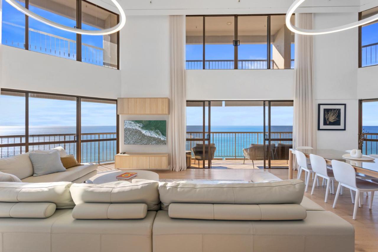Burleigh Esplanade Apartments photo