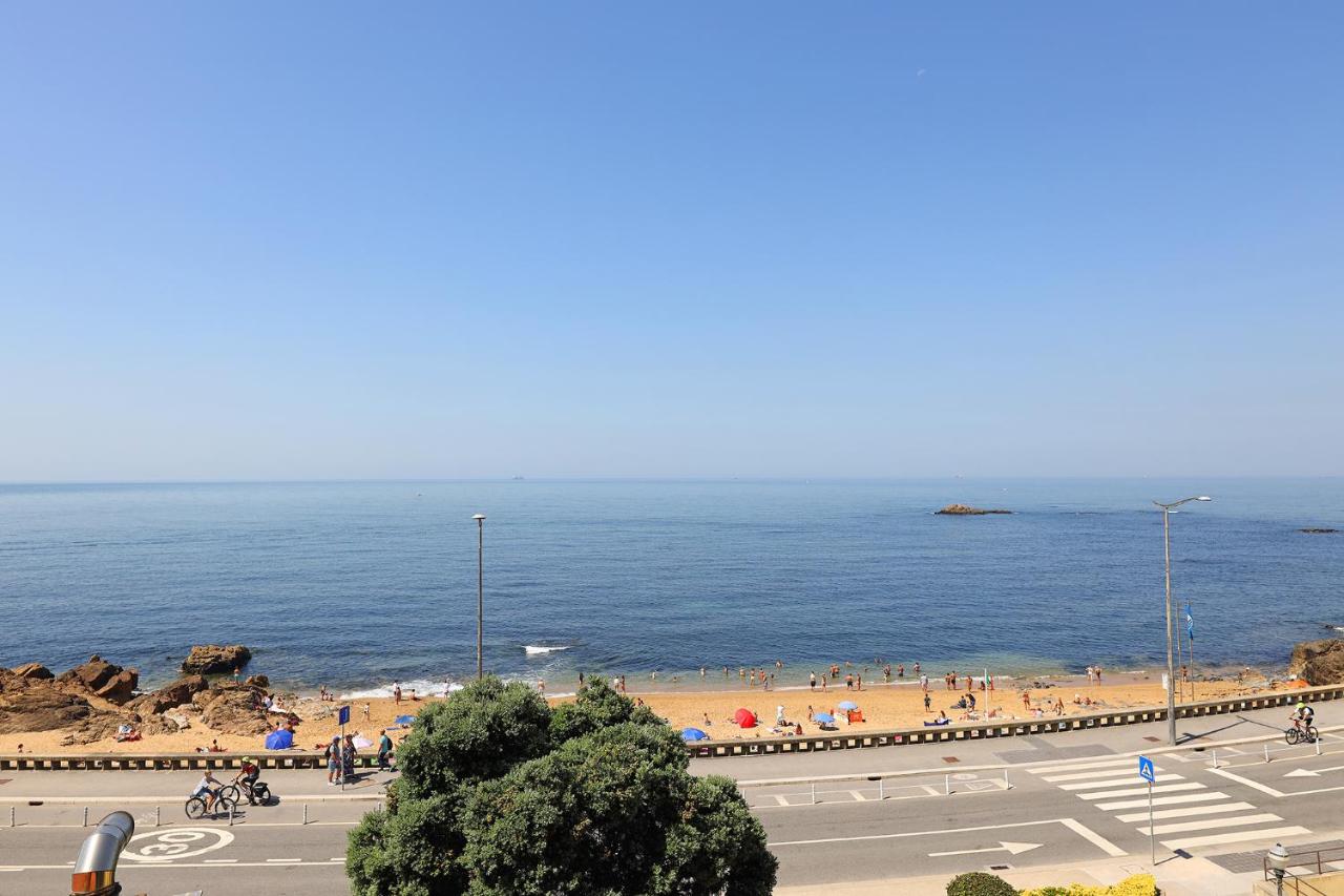FLH Gilreu Beach Duplex with Sea View - 3