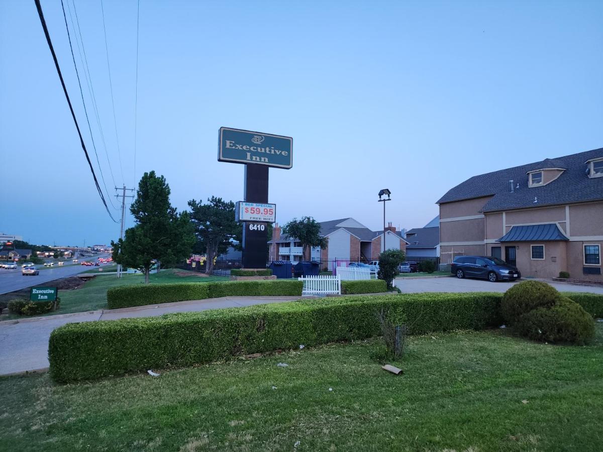 Executive Inn I-35 — photo 18