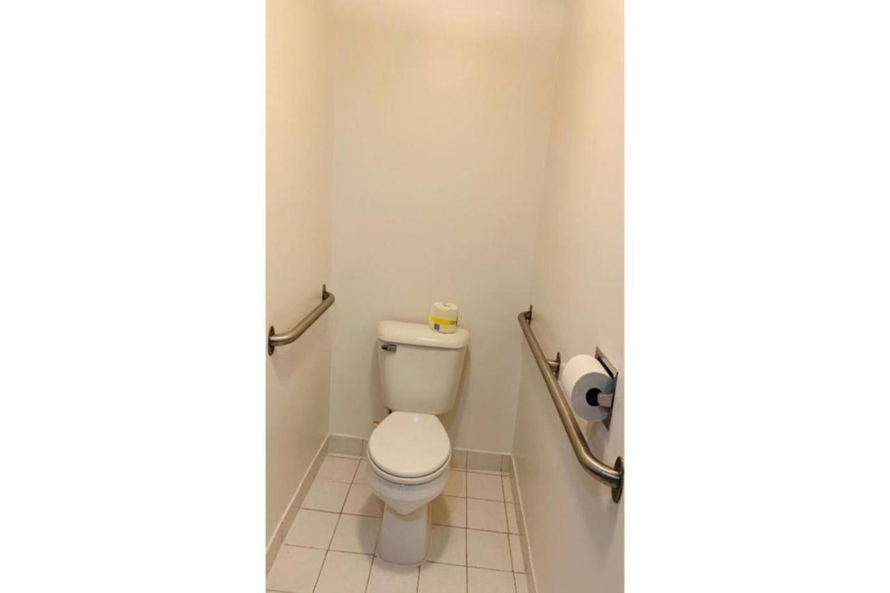 Webster's Inn — photo 18