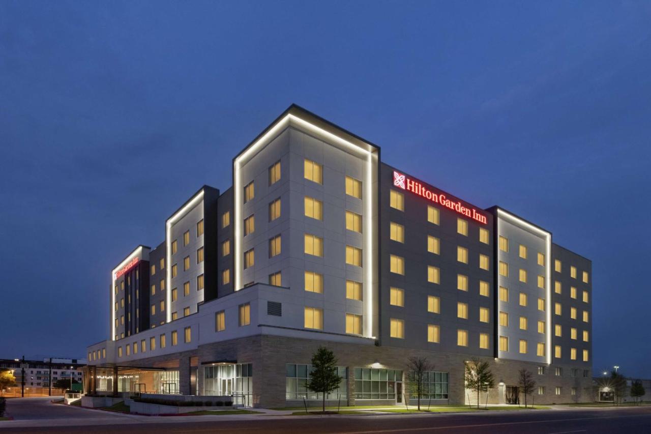 Hilton Garden Inn Austin North-Near the Domain, TX - 2