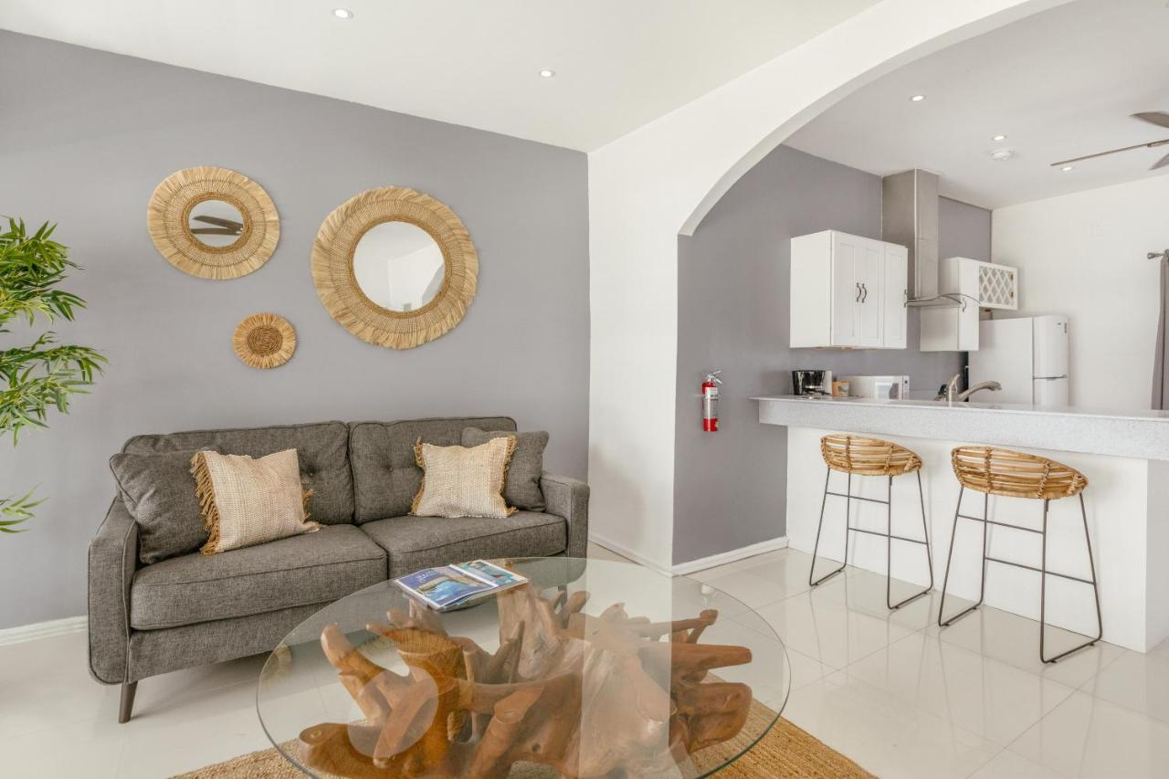 CocoVaa Beach Boutique Hotel - 5