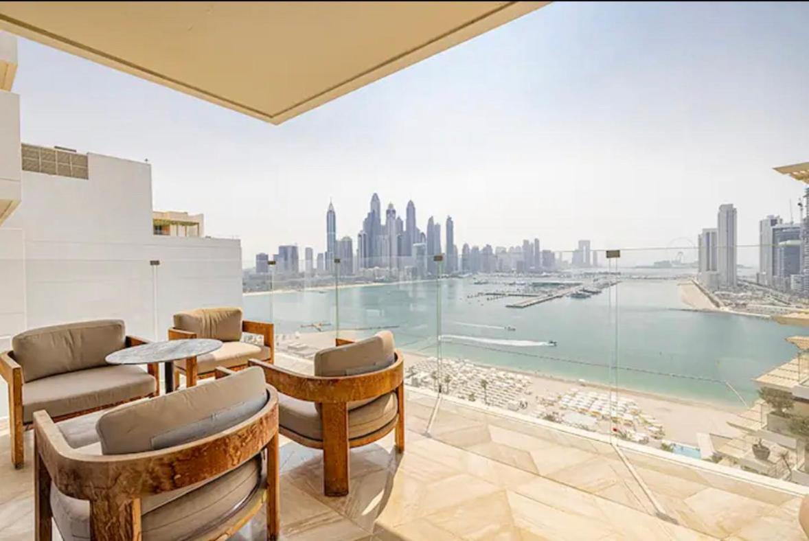 Five Palm Super Luxury Apt with Full Sea Views