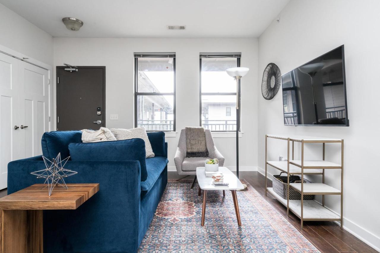 CozySuites Music Row Elegant 1BR with free parking! 21 - 2