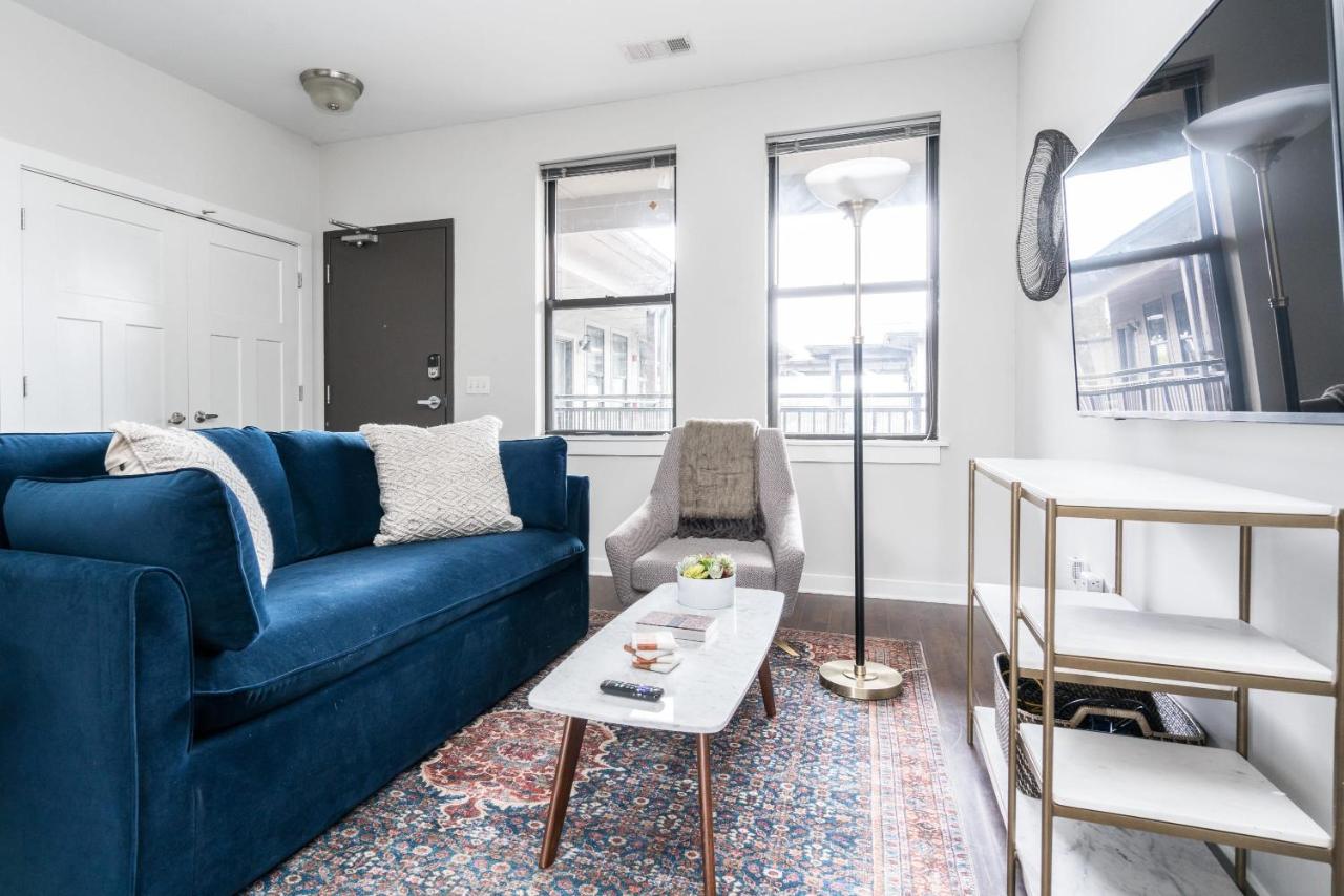 CozySuites Music Row Elegant 1BR w free parking 51 - 2