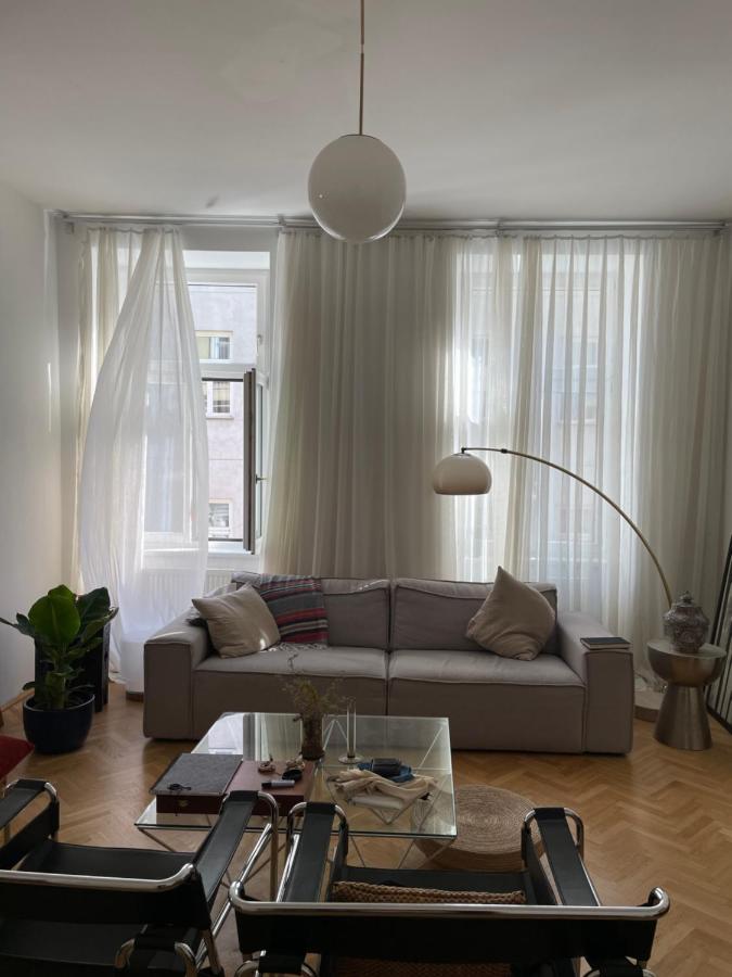 Central flat in Vienna photo