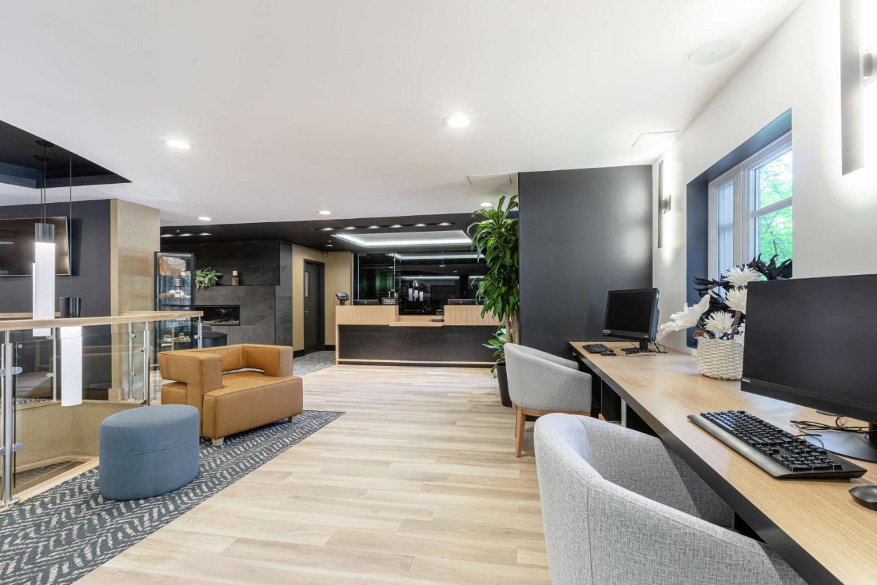 DoubleTree by Hilton Quebec Resort photo