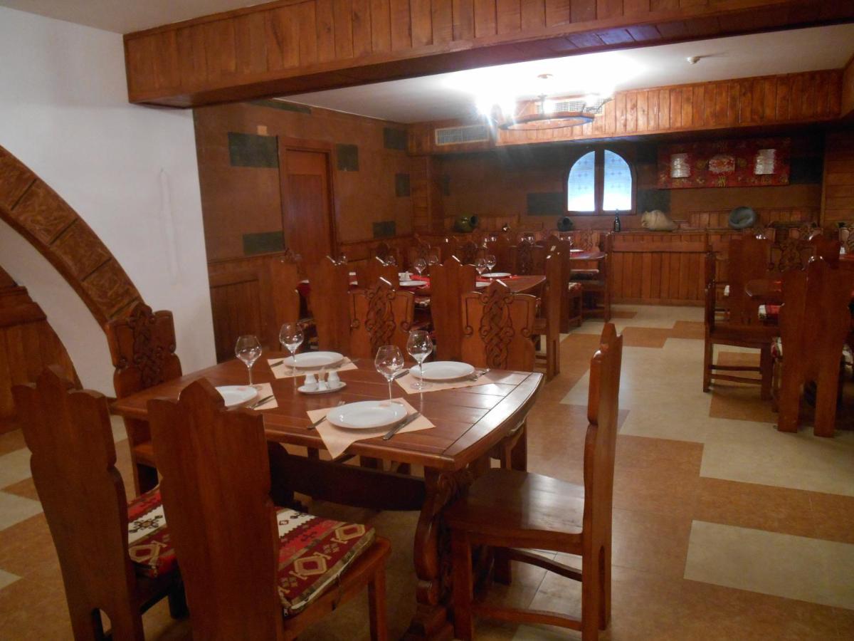 Armenian Royal Palace photo