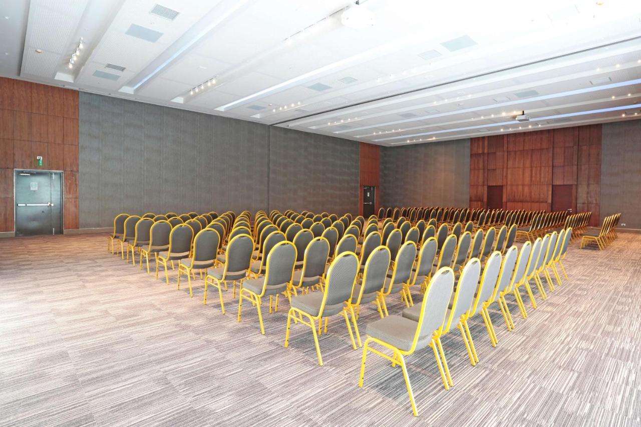 DoubleTree by Hilton Santiago Kennedy, Chile photo