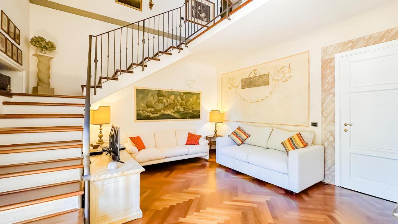 Machiavelli Superior House - 2