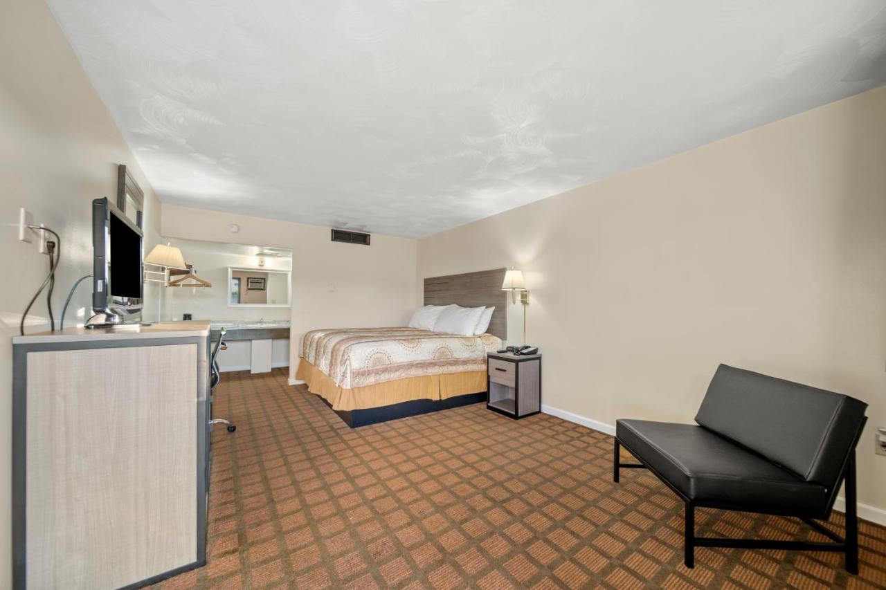 Park Drive Motel — photo 16