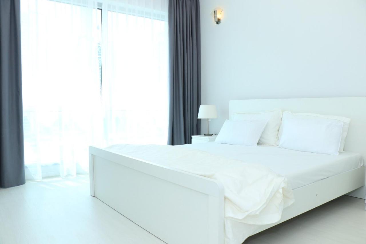 Dubai Marina larivera - 2