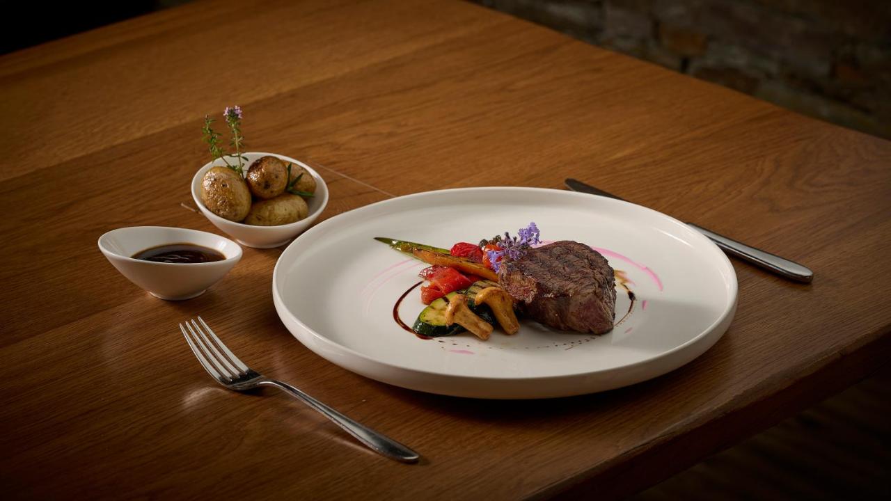 Aspen Alpine Lifestyle Hotel photo