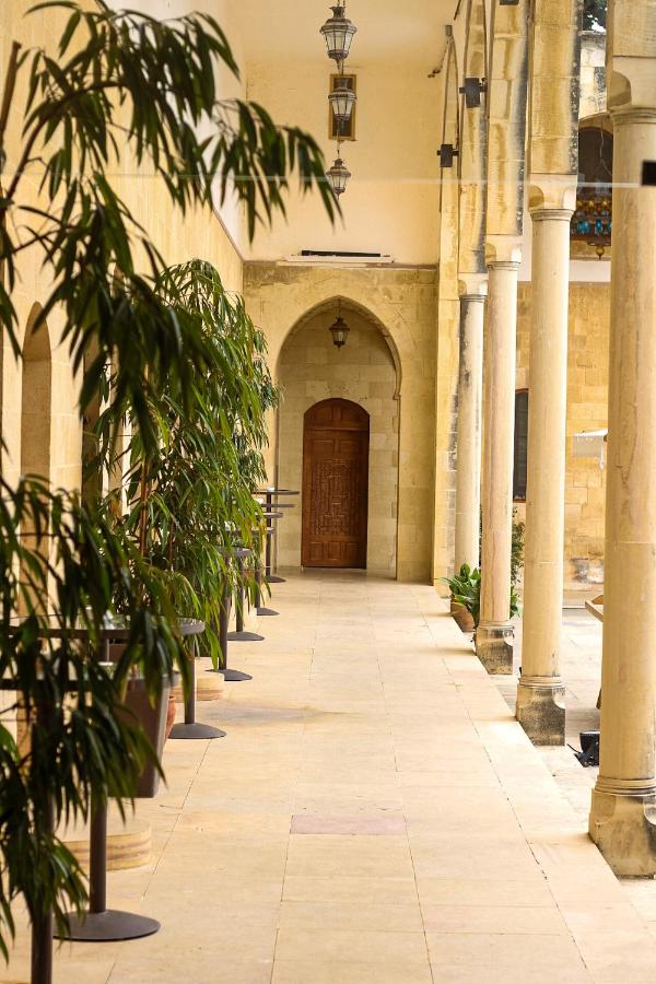 Mir Amin Palace photo