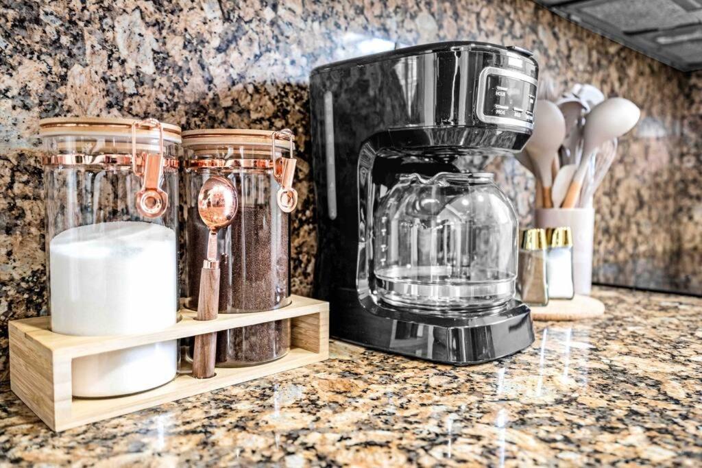 Miami Cozy Home! Next to Miami beach & Airport - 4