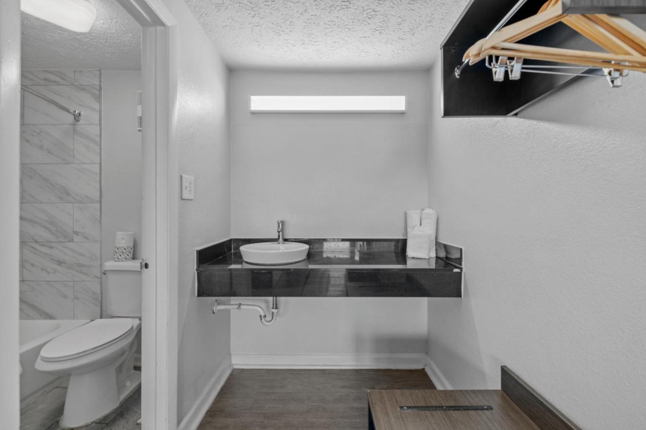 Motel 6 Norfolk, VA - Oceanview — photo 18