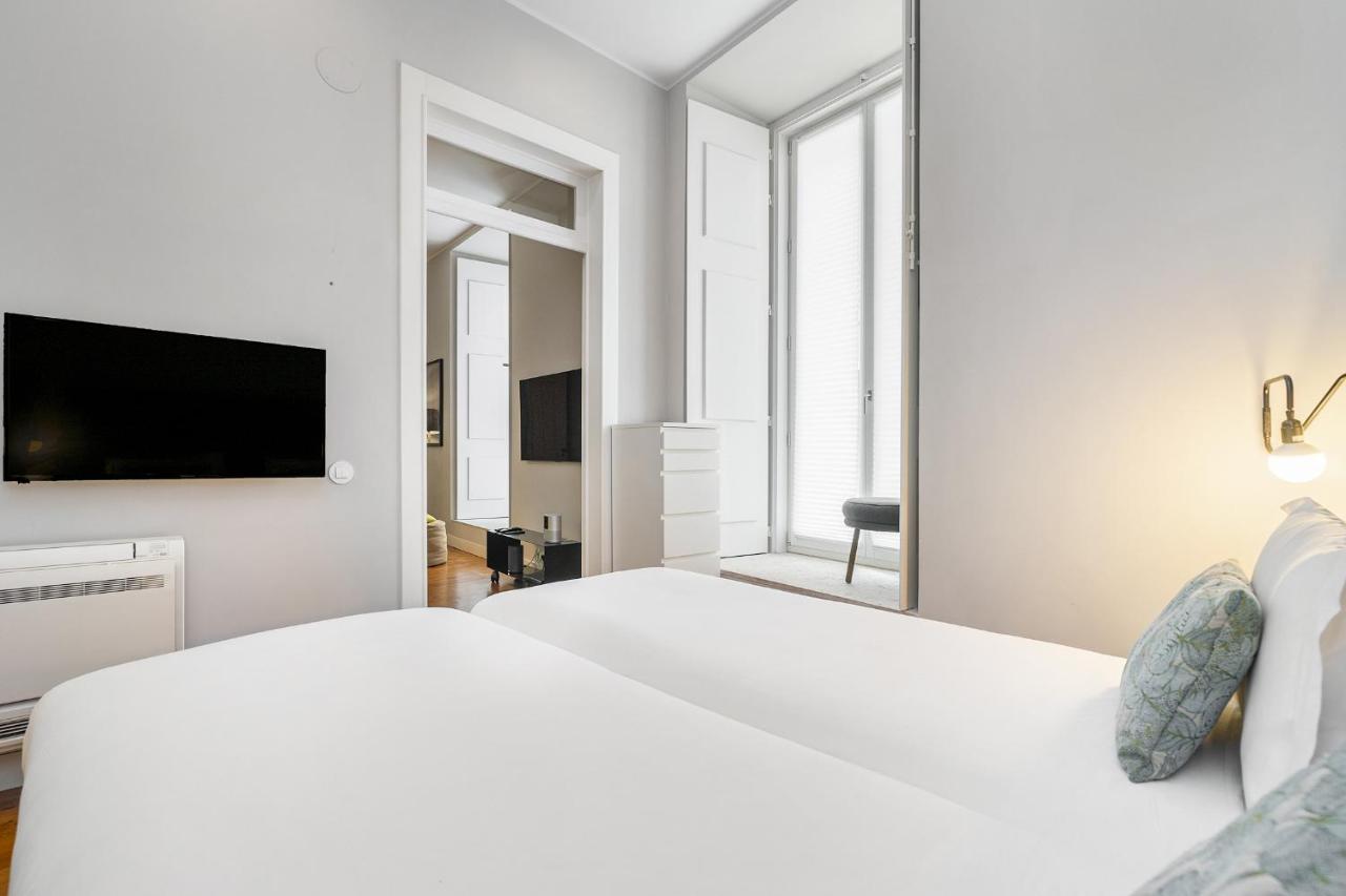 WHome Prime Lisbon Living Great for D Nomads & R Workers - 4